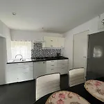 Apartamento W Dworku Pod Twierdza Kłodzko