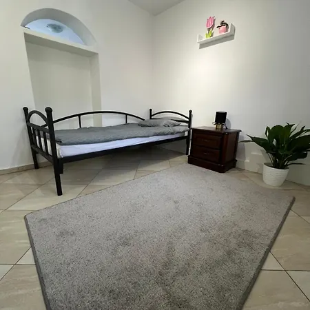 W Dworku Pod Twierdza Apartamento