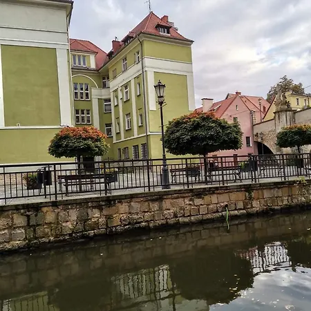 W Dworku Pod Twierdza Apartamento