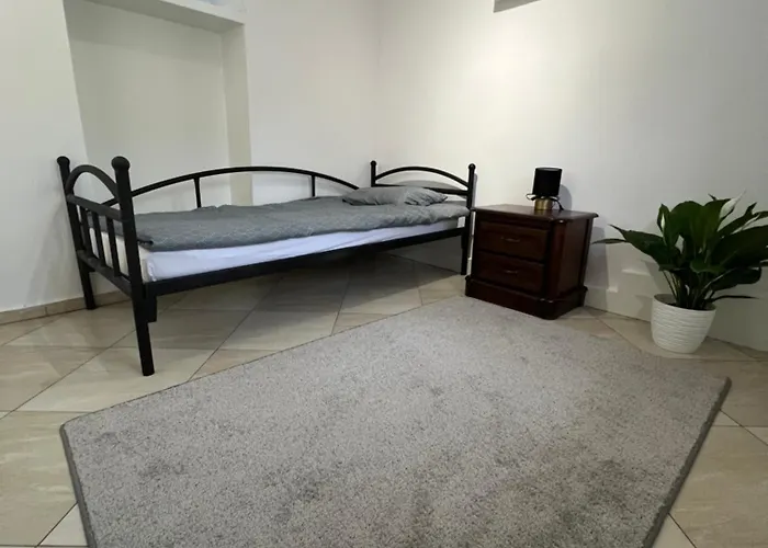 W Dworku Pod Twierdza Апартаменты