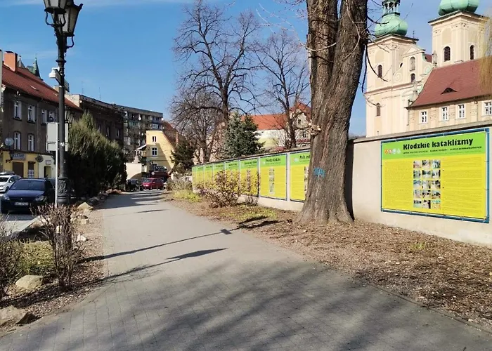 Апартаменты W Dworku Pod Twierdza *