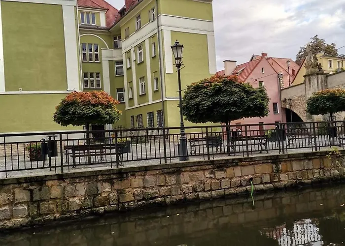 W Dworku Pod Twierdza Апартаменты